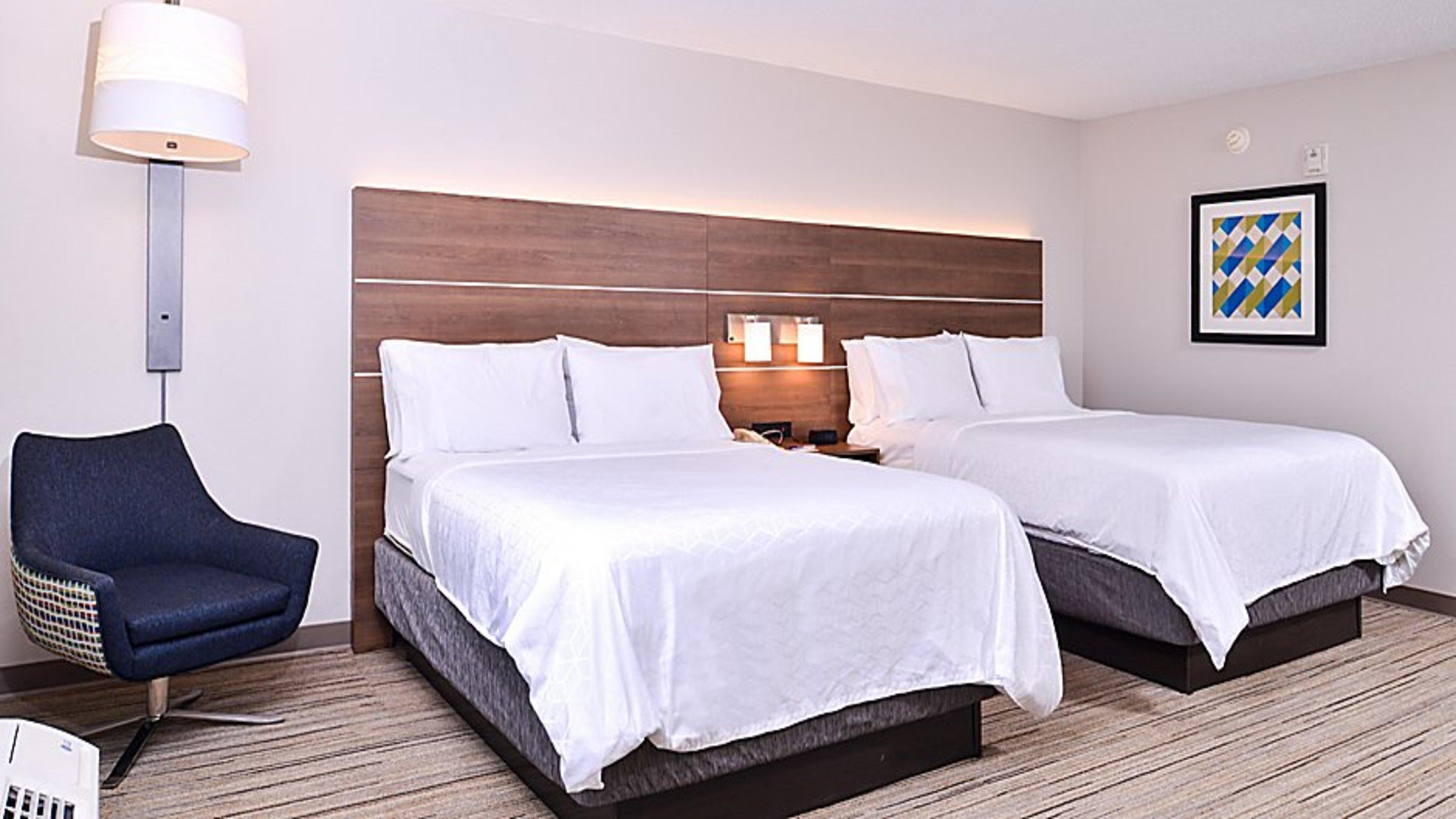 Holiday Inn Express Hotel & Suites Mount Pleasant By Ihg Екстериор снимка